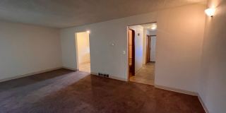 3 Bd Townhome Gallery 7