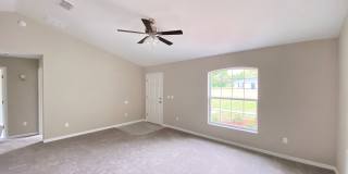 NOT AVAILABLE FOR SHOWING OR MOVE IN UNTIL AUGUST 15TH 2026!! Custom Home - Desirable SE Ocala Neighborhood 3/2/2 **Won't Last** Gallery 14