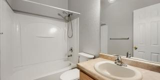 330 Graceland Grove Gallery 15