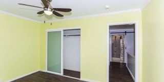 Tropic Gardens - renovated, split level 2, bedroom, 2 bath with 2 parking stalls Gallery 30