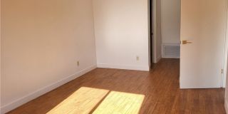 18530 Hatteras Street Gallery 5