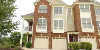 12371 Exchange Row Gallery 1