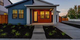 Bright and Beautiful 3 bedroom 2 full bathroom Home! Attached two car tandem garage with large enclosed backyard! Gallery 34