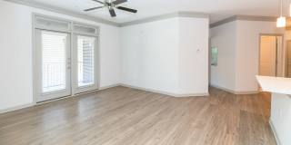 Station 92 at Woodstock Apartments Gallery 13