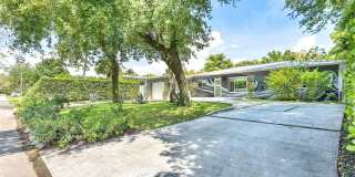 651 NE 52nd Ter Gallery 35