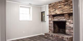 Modern 3-Bed, 2-Bath Home with New Kitchen & Upgrades Modern 3-Bed, 2-Bath Home with New Kitchen & Upgrades Gallery 32