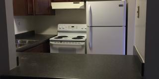 4329 CENTENNIAL CT APT #4 Gallery 1