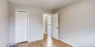 Recently Remodeled 4 bedroom, 2 bath Ranch Style Boulder House Gallery 13