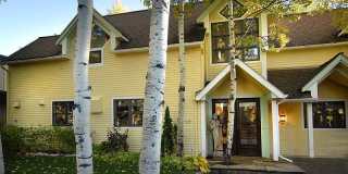 717 W Francis Street Gallery 12