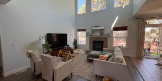CHECK OUT THIS BEAUTIFUL HOME IN SW REDMOND Gallery 1