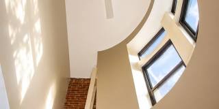 Back Bay! Cute 2bd with lots of characters! Laundry in uni! Gallery 6