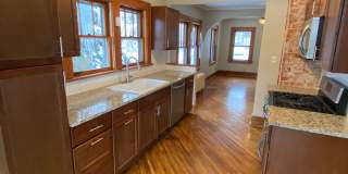 3 Bedroom House Near UIHC Gallery 20