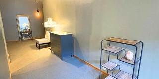Beautiful Furnished Downtown Loft Coming available May 1st! Beautiful Furnished Downtown Loft Coming available May 1st! Gallery 6