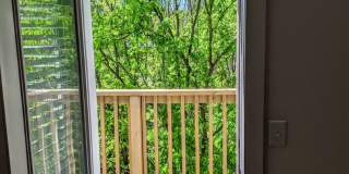 Beautiful, Spacious Townhome in Central Location - Popular Floor Plan Gallery 1