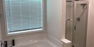 4Bed/2.5Bath 2729 sq ft home located in Burnside Farms Gallery 3