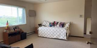1253 GETZELMAN Drive Gallery 2