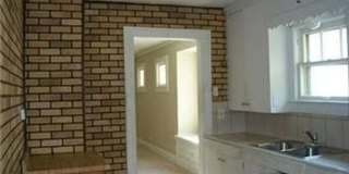 3238 Webster Ave Gallery 8