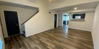 4 Bedroom newly remodeled Duplex Gallery 4