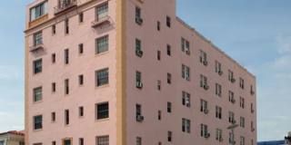 Miami Beach Art Deco Living – 1 Bedroom Steps from the Beach Miami Beach Art Deco Living – 1 Bedroom Steps from the Beach Gallery 1