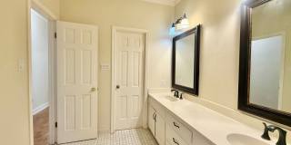 Home For Lease Gallery 11