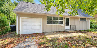 Plenty of Space Inside & Out – 4 Bedrooms + Fenced Yard Plenty of Space Inside & Out – 4 Bedrooms + Fenced Yard Gallery 1