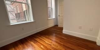16 Temple St Gallery 15