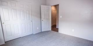 MOVE IN SPECIAL - 3 Bedroom Home in Quailwood Gallery 6