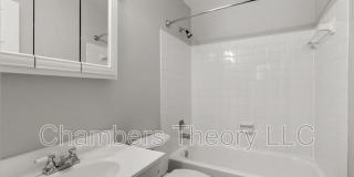 2232 South Randolph St. Gallery 18