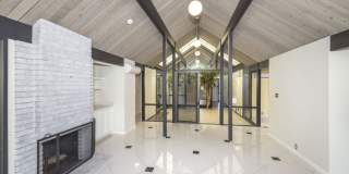 Charming Eichler in Super Desirable Community Center! Gallery 5