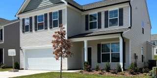 Just Listed in Benson, NC!  Your dream home awaits — 4 bedrooms, tons of space, and gorgeous upgrades throughout! Gallery 1