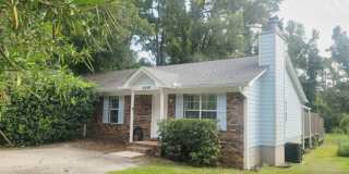 GORGEOUS SE 2/2 w/ Huge Yard, Deck, Washer/Dryer, New Paint, & Lawn Maint Inc! Avail NOW for $1550/month! GORGEOUS SE 2/2 w/ Huge Yard, Deck, Washer/Dryer, New Paint, & Lawn Maint Inc! Avail NOW for $1550/month! Gallery 1