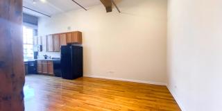 845 West FultonSt Gallery 4