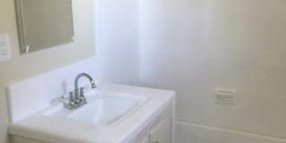 2419 Rockefeller Lane Gallery 3