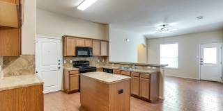 Beautiful 3 Bedroom Townhome Located in Georgetown, TX! Gallery 10