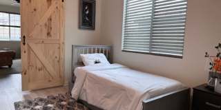 Furnished 2 bedroom in Tehachapi Gallery 6
