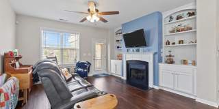 207 Balboa Parkway Gallery 24