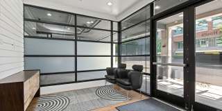 1611 on Lake Union Gallery 28