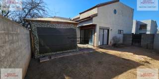 2 story Condo with 2 bedrooms a loft and 2 1/2 baths Gallery 11