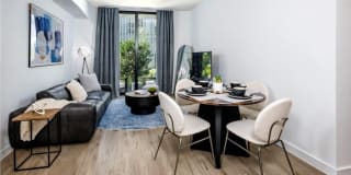 Manor Hialeah Gallery 18