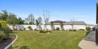 Comfortable & Welcoming 2BD/2BA Home in a Prestigious 55+ HOA Community! Gallery 17