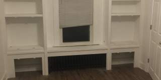 90 Hinman St Gallery 11