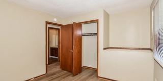 1760 Evergreen Bay Gallery 2