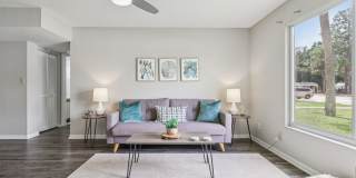 Lakeside Glen Gallery 23