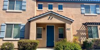 3 Bedroom 2.5 Bath Family Home Gallery 1
