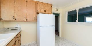 Cozy Garden Cottage Home for Rent Gallery 13