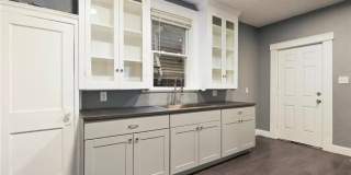 Beautiful Historic Home For Rent! Gallery 9