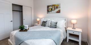 FULLY FURNISHED 3 Bed Luxury End Unit Townhome backs to Nature Gallery 26
