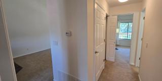 Beautifully Renovated, Top Floor, 2 Bedroom 2 Bath East Boulder Condo for Rent! Gallery 21