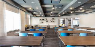 Larkspur Creekside Age 55+ Apartment Homes Gallery 21