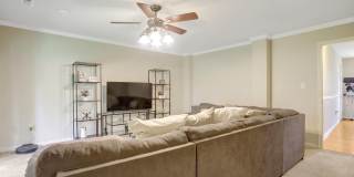 8819 HARDESTY Drive Gallery 25